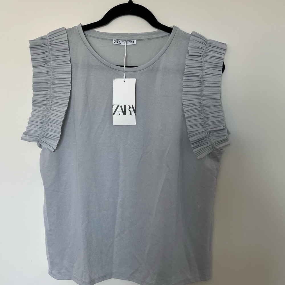 Zara NWT Flutter Sleeve Top